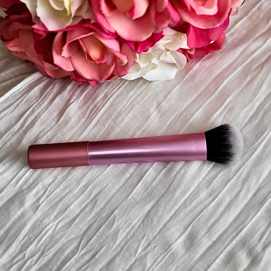 Universal Face Brush